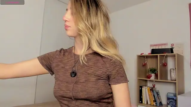 Snapshot of Natasna2 chatting on 10, 10, 2025 Natasna2 online show from 10, 10, 2025