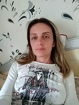 SophyGirl online show from 11, 5, 2026