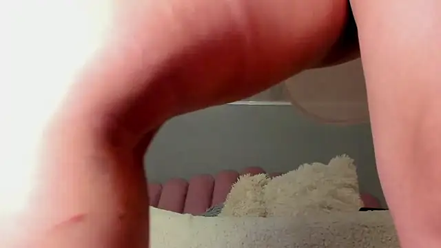 RamonaSimons online show from 26, 2, 2025