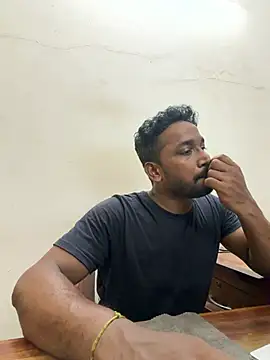 Snapshot of rabikumar1900 chatting on 19, 5, 2026 rabikumar1900 online show from 19, 5, 2026