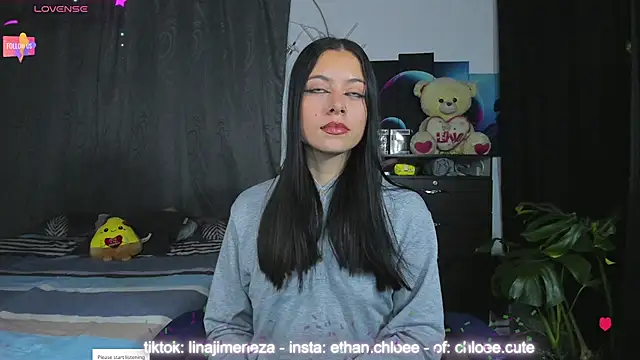 ethan chloeee online show from 2, 2, 2025