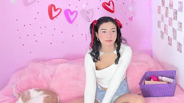 MIDORI BACK 01 online show from 14, 2, 2025