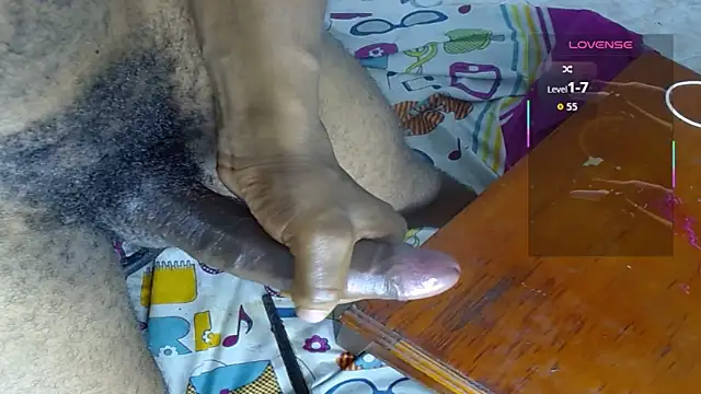 Snapshot of break9inch chatting on 10, 9, 2025 break9inch online show from 10, 9, 2025