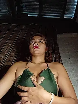 prettybella4u online show from 28, 7, 2026