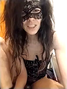 Snapshot of EmySkinny85 chatting on 6, 2, 2025 EmySkinny85 online show from 6, 2, 2025