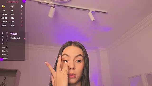 Aleejaa   online show from 25, 4, 2026