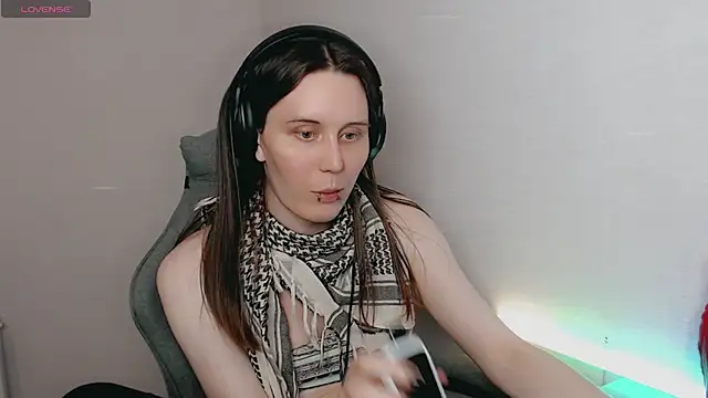 tracy cooper online show from 28, 12, 2024