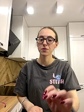 MartiniiSelenna online show from 17, 9, 2025