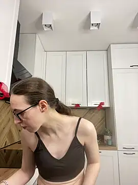 MartiniiSelenna online show from 3, 3, 2026