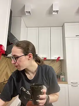 MartiniiSelenna online show from 8, 3, 2026