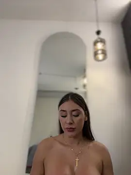 Rose-euphoria online show from 26, 4, 2026