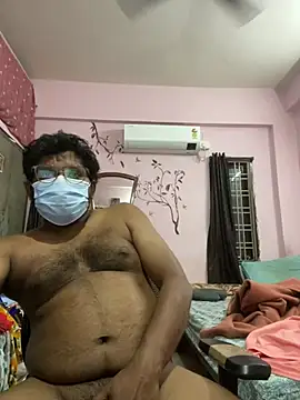 Snapshot of Yours_Teluguboii chatting on 13, 1, 2025 Yours Teluguboii online show from 13, 1, 2025