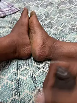 Snapshot of Yours_Teluguboii chatting on 27, 1, 2025 Yours Teluguboii online show from 27, 1, 2025