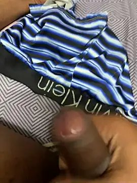 Snapshot of Yours_Teluguboii chatting on 23, 2, 2025 Yours Teluguboii online show from 23, 2, 2025