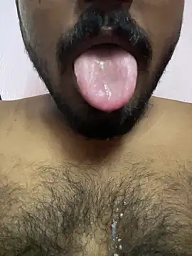 Snapshot of Yours_Teluguboii chatting on 9, 9, 2025 Yours Teluguboii online show from 9, 9, 2025