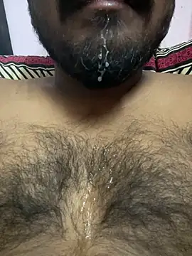 Snapshot of Yours_Teluguboii chatting on 14, 9, 2025 Yours Teluguboii online show from 14, 9, 2025