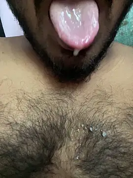 Snapshot of Yours_Teluguboii chatting on 24, 9, 2025 Yours Teluguboii online show from 24, 9, 2025