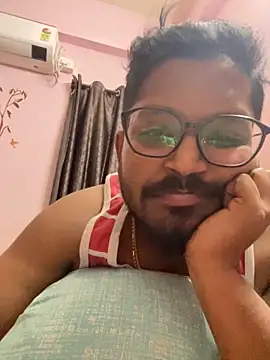 Snapshot of Yours_Teluguboii chatting on 22, 10, 2025 Yours Teluguboii online show from 22, 10, 2025