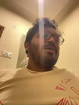 Snapshot of Yours_Teluguboii chatting on 8, 1, 2026 Yours Teluguboii online show from 8, 1, 2026