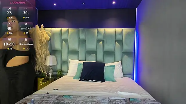 MarianaGarciaa   online show from 10, 9, 2025