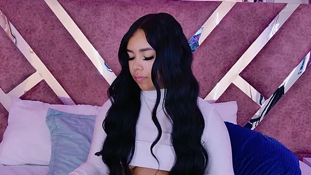 MarianaGarciaa   online show from 21, 4, 2026