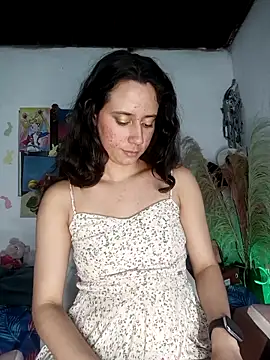 lovely kitt online show from 22, 4, 2026