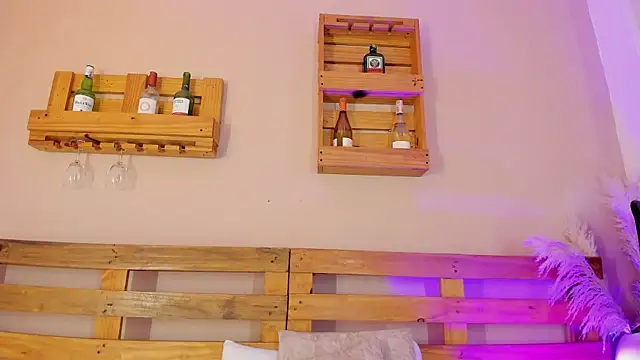 Snapshot of melanieecox chatting on 26, 2, 2025 melanieecox online show from 26, 2, 2025