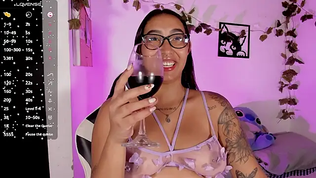 Snapshot of melanieecox chatting on 20, 12, 2025 melanieecox online show from 20, 12, 2025