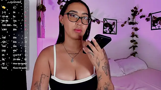 Snapshot of melanieecox chatting on 10, 1, 2026 melanieecox online show from 10, 1, 2026