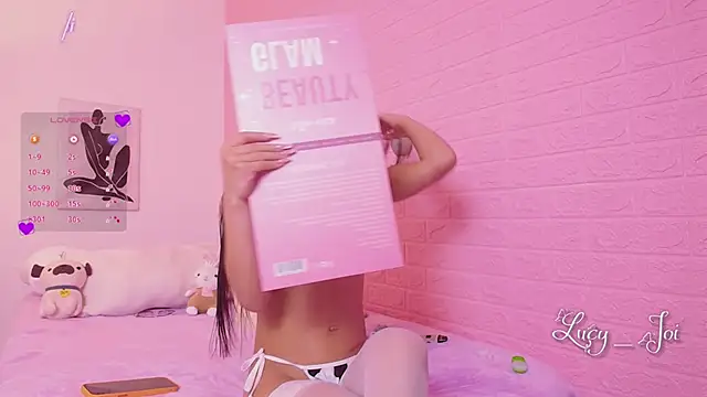 Lucy joi online show from 24, 4, 2026