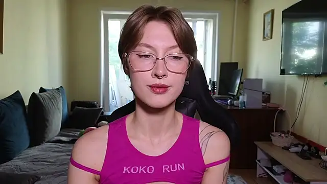 MalvinaBlum online show from 14, 6, 2026