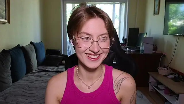 MalvinaBlum online show from 18, 6, 2026