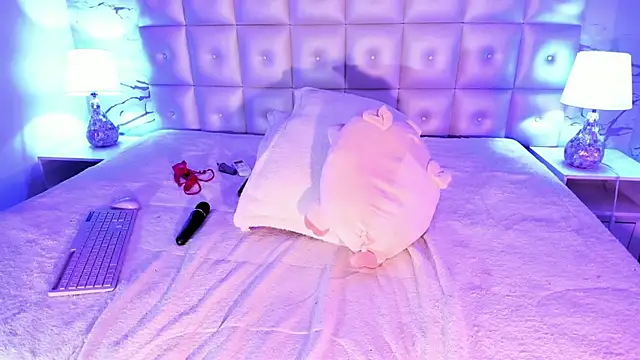 sabrinamilani online show from 18, 3, 2025