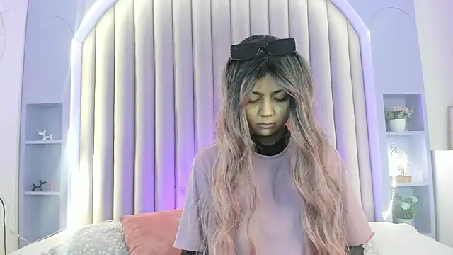 alaia-rogers online show from 21, 3, 2025