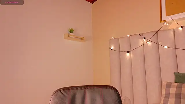 alaia-rogers online show from 11, 11, 2025