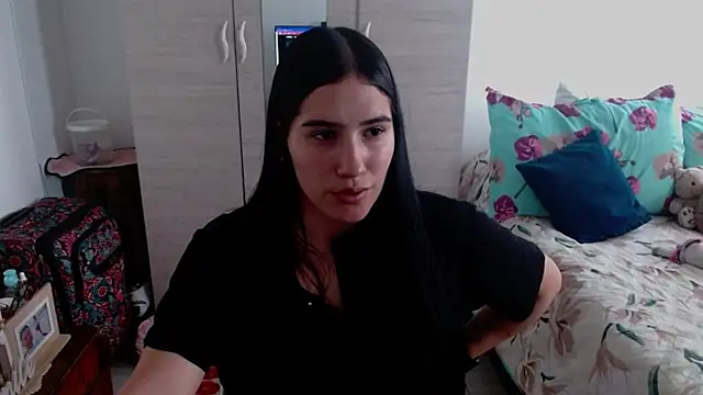 Naomi D online show from 18, 4, 2026