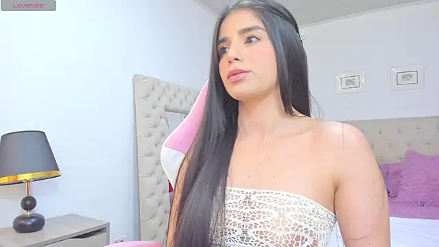 carlaperez  online show from 26, 11, 2025