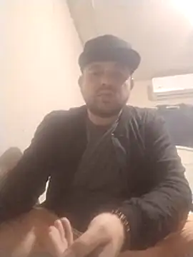 JulianInter08 online show from 16, 3, 2026