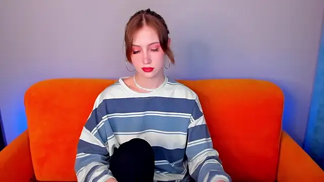 Snapshot of VitalinaBlue chatting on 14, 2, 2025 VitalinaBlue online show from 14, 2, 2025