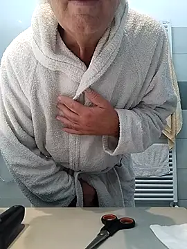 MATTIS11 online show from 20, 11, 2025