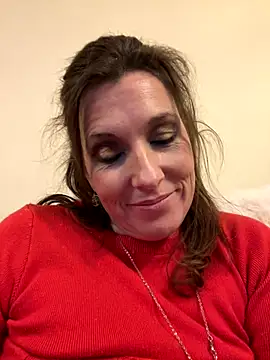 Lwhite1 online show from 5, 10, 2025