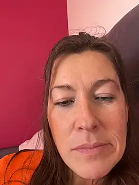 Lwhite1 online show from 2, 4, 2026