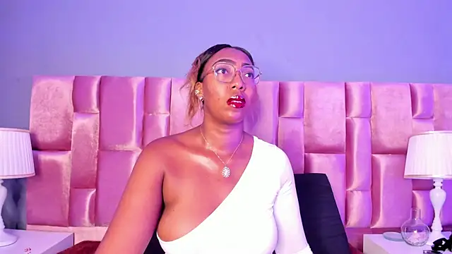 Snapshot of dirtyvictoria chatting on 15, 9, 2025 dirtyvictoria online show from 15, 9, 2025