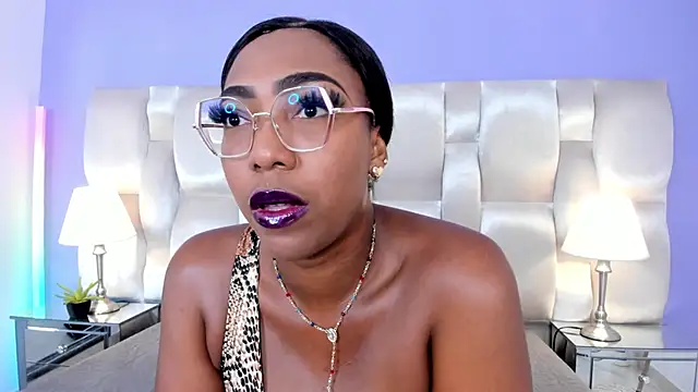 Snapshot of dirtyvictoria chatting on 16, 10, 2025 dirtyvictoria online show from 16, 10, 2025