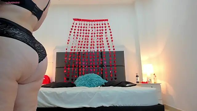 Snapshot of Aslhyn_Gomez chatting on 11, 2, 2025 Aslhyn Gomez online show from 11, 2, 2025