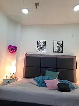 Aslhyn Gomez online show from 25, 4, 2026