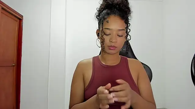 Snapshot of avellanatammy chatting on 23, 9, 2025 avellanatammy online show from 23, 9, 2025