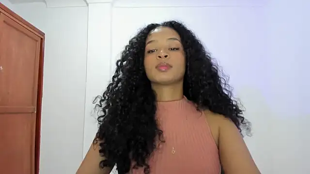 Snapshot of avellanatammy chatting on 16, 10, 2025 avellanatammy online show from 16, 10, 2025