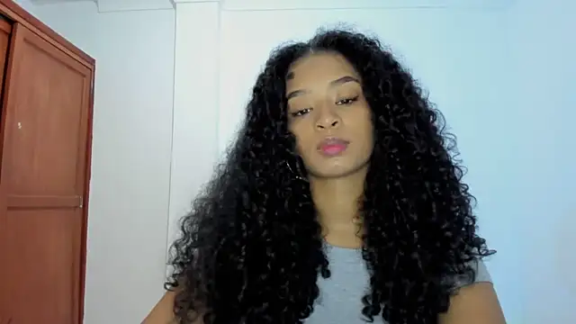 Snapshot of avellanatammy chatting on 21, 10, 2025 avellanatammy online show from 21, 10, 2025