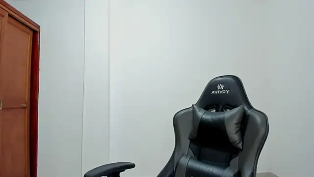 Snapshot of avellanatammy chatting on 23, 11, 2025 avellanatammy online show from 23, 11, 2025